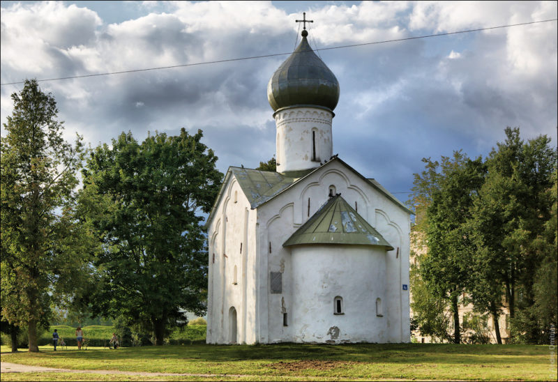 Великий Новгород, передача храма, Новгородская епархия, Церковь Двенадцати апотстолов