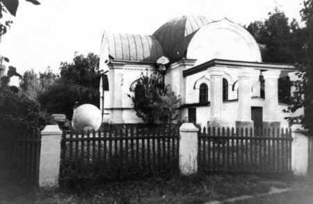 Барнаул, планетарий, Крестовоздвиженская церковь